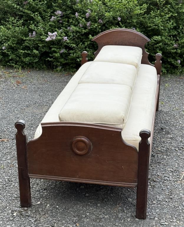 Victorian Carved Walnut Day Bed (1 of 8)