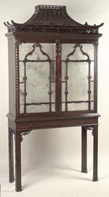 Chinese Chippendale Carved Mahogany Cabinet/Stand