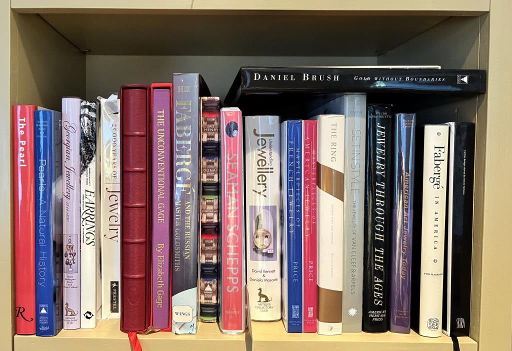 Group Twenty Fine Reference Books On Jewelry (1 of 1)
