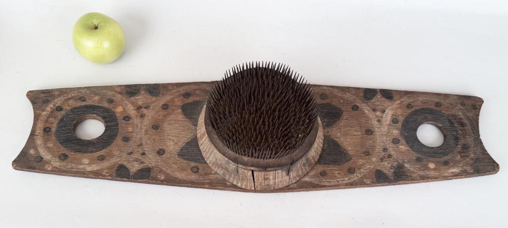 Antique Folk Art Painted Flax Hatchel (1 of 5)