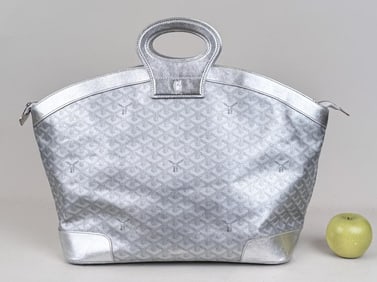 Goyard Beluga Goyardine MM Bag