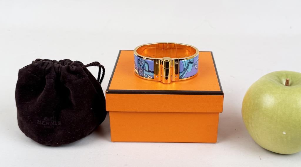 Hermes Brides de Gala Enamel Cuff Bracelet (1 of 9)