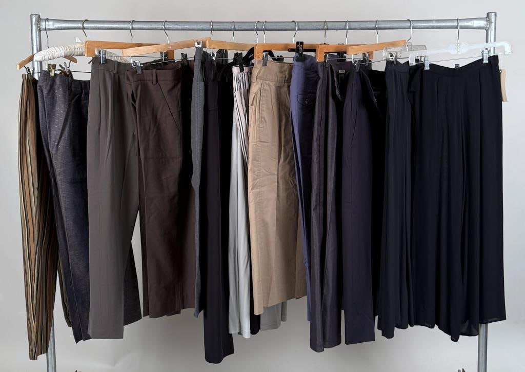 Group Fourteen Designer Women's Pants: includes Les Copains, Bottega Veneta, Ralph Lauren, Valentino, Giorgio Armani, Chloe, Brunello Cucinelli and Hermes. Sizes 2, 4, 6 and S. Varying levels of use wear, as is. Property from the Estate of