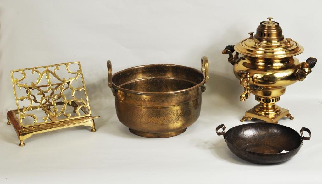 Group Brass Items, Book Stand & Samovar: Group of brass items comprising pierced brass adjustable book stand, 20th C., a hand hammered bowl with twist handles, a large Middle Eastern handled bowl, and a Russian brass samovar, 19th/20th C. Bo