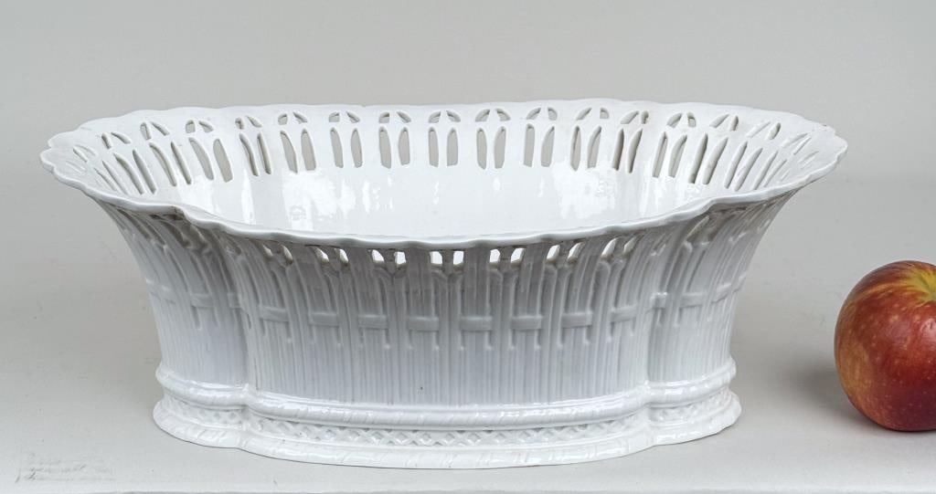 Creamware Pierced Reticulated Oval Chestnut Basket (1 of 5)