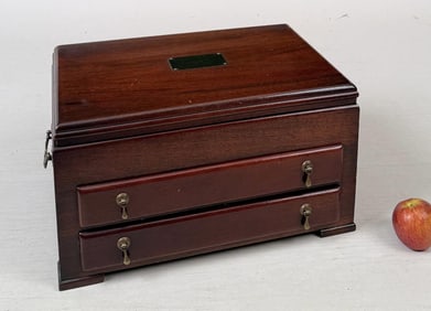 Pacific Polishing Cloth Mahogany Flatware Chest