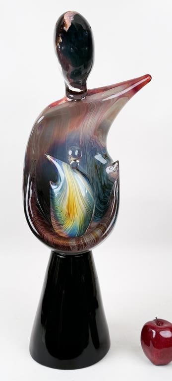 Dino Rosin, Murano Glass Mother & Child: Dino Rosin (Italian, b. 1948). "Maternita", calcedonia swirl design, with dark black tones. 26 3/4" high, 11" wide, 10" deep. Wear to bottom of base.