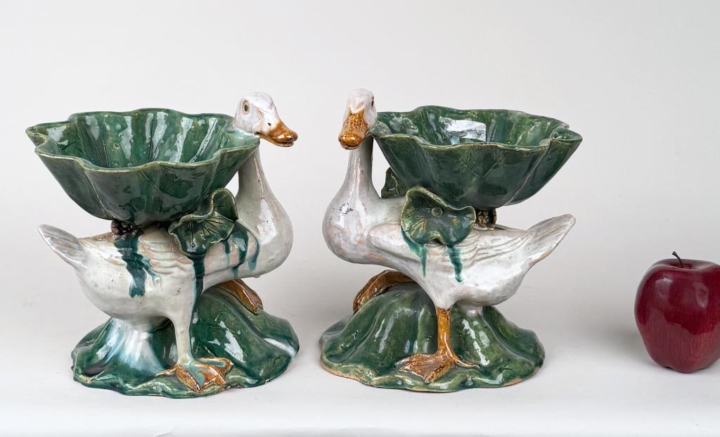 Two Chinese Sancai Majolica Ducks (1 of 7)