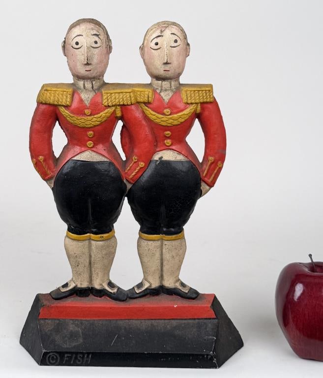 Hubley Painted Cast Iron Doorstop (1 of 6)