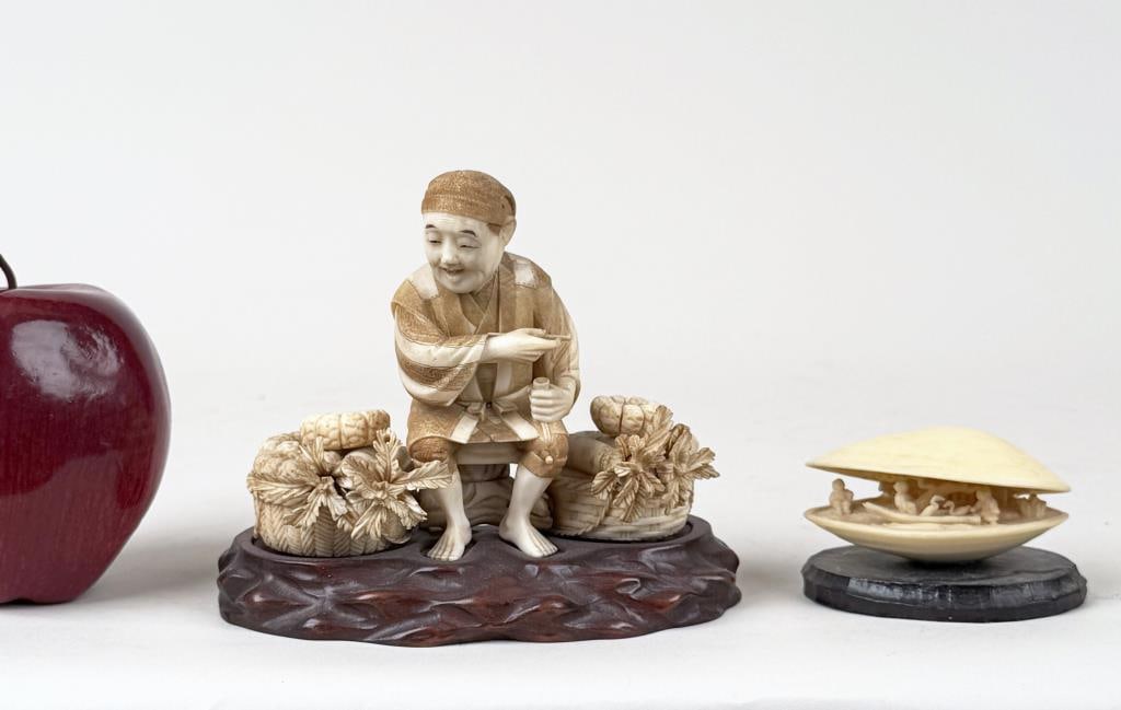 Two Japanese Carved Items (1 of 11)