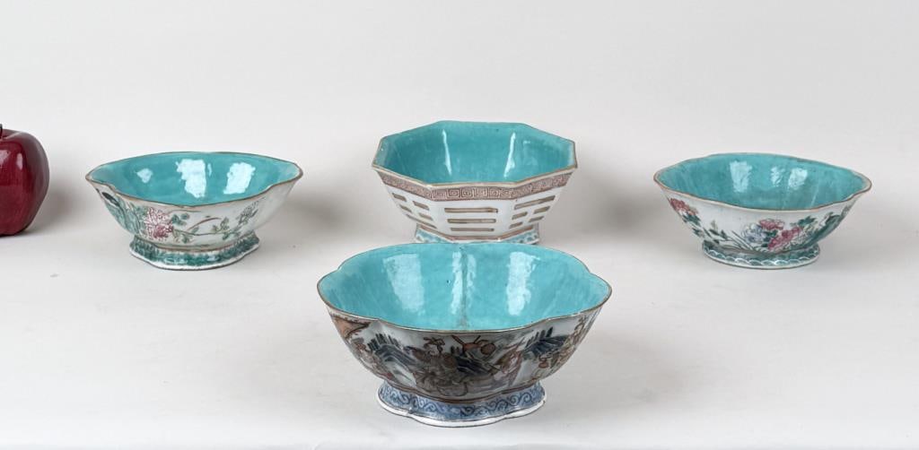 Four Chinese Famille Verte Bowls (1 of 10)