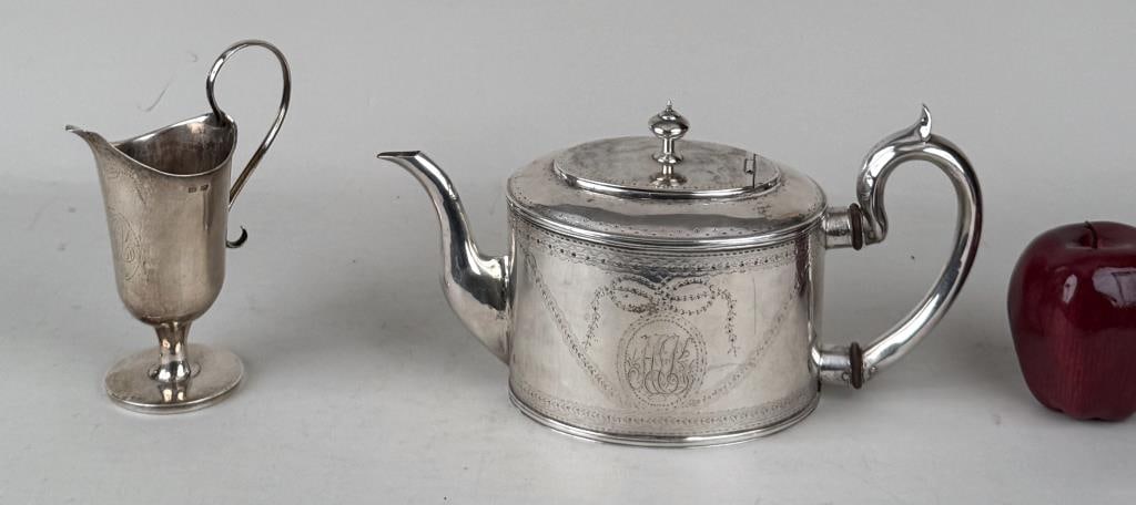 G. Stephanus, Coin Silver Teapot & Creamer (1 of 18)