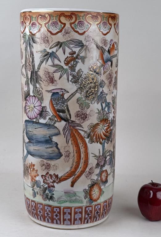 Chinese Famille Verte Porcelain Umbrella Stand (1 of 5)
