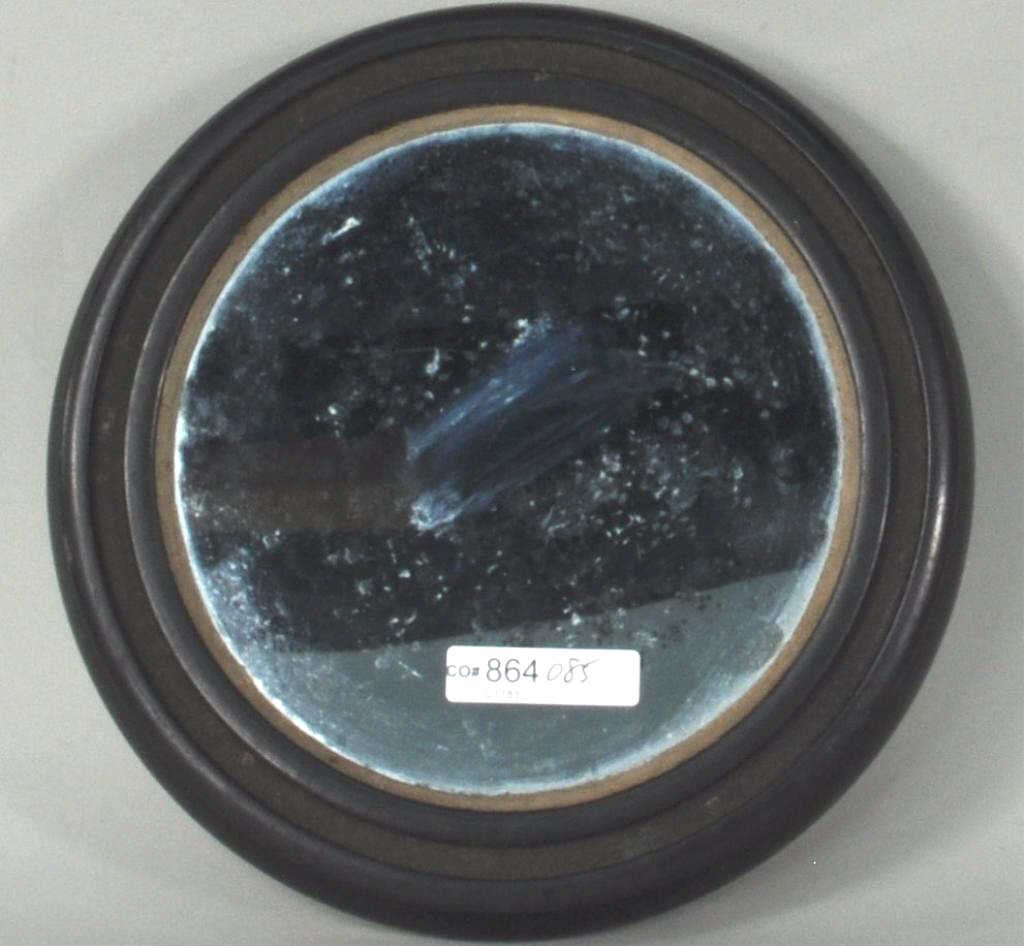Small Painted & Turned Wood Mirrored Plateau: Small painted and turned wood mirrored plateau, 19th C. 2" high, 9" diameter.