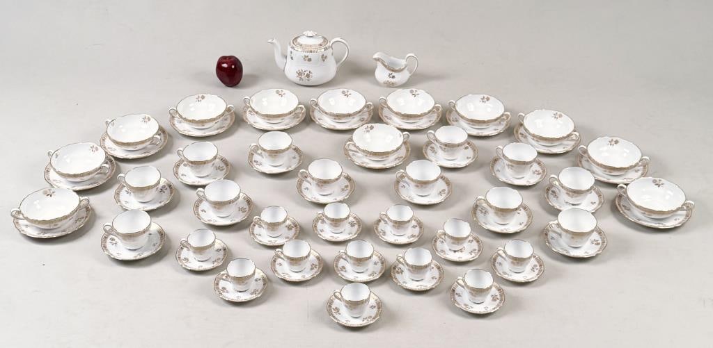 Spode Beaumont Partial Porcelain Luncheon Service (1 of 6)