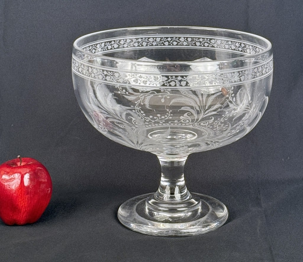 Large Attributed Baccarat Fougeres Crystal Bowl (1 of 6)