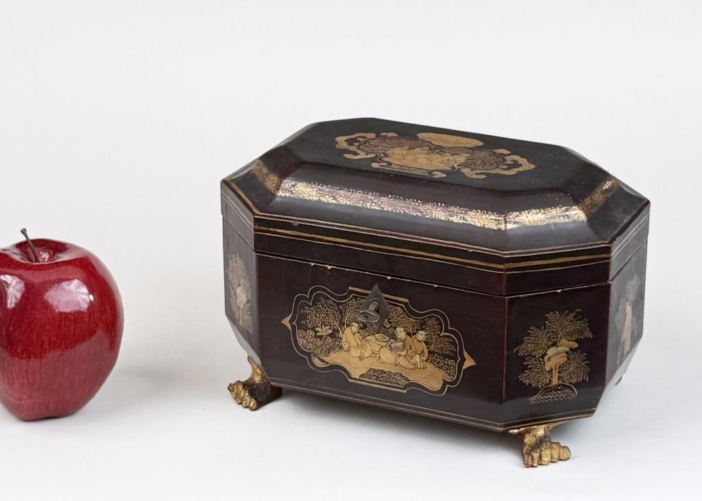 Chinese Export Painted Lacquer Tea Box (1 of 10)