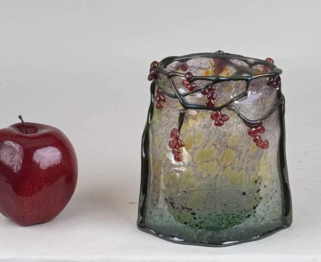 Smetana Agnes Art Glass Vase (1 of 6)
