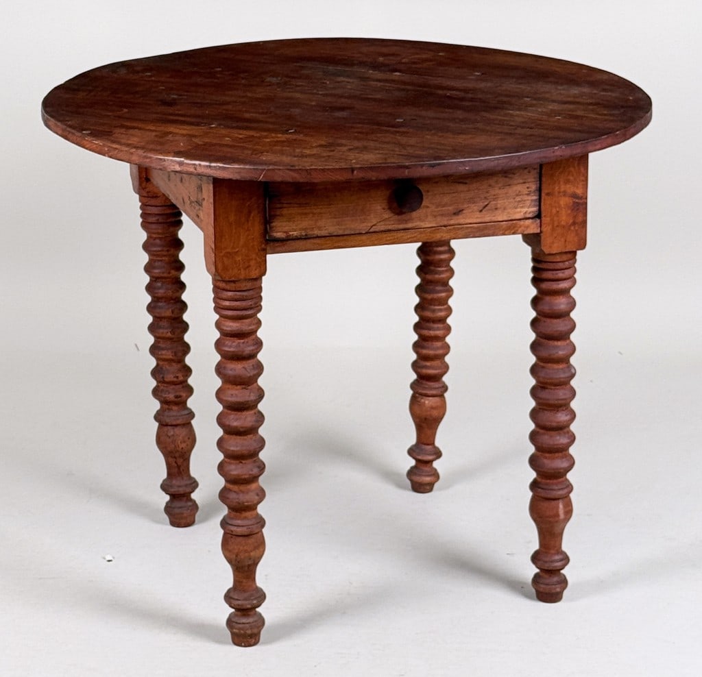 American Country Pine/Poplar Turned Leg Tap Table (1 of 8)