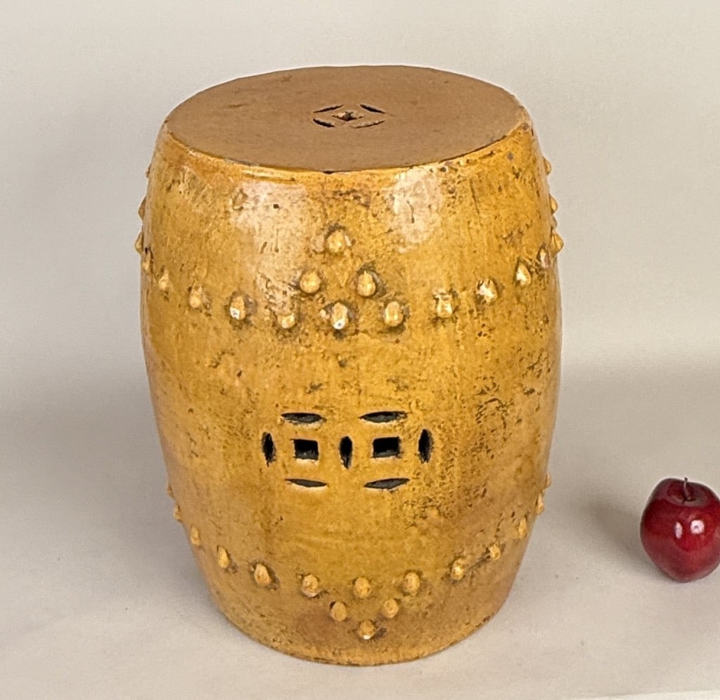 Chinese Yellow Glaze Earthenware Garden Seat (1 of 10)