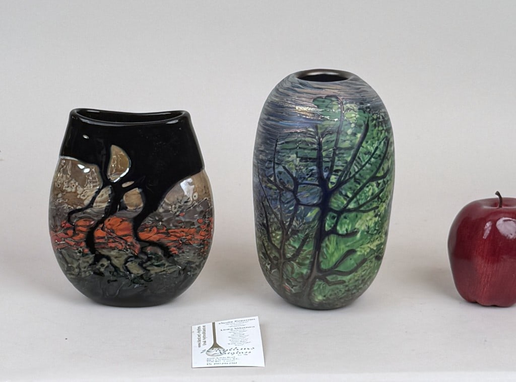 Two L. Westrom Art Glass Vases (1 of 8)