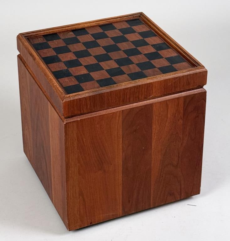 Lane Walnut Cube Box Table, Game Board Top (1 of 5)