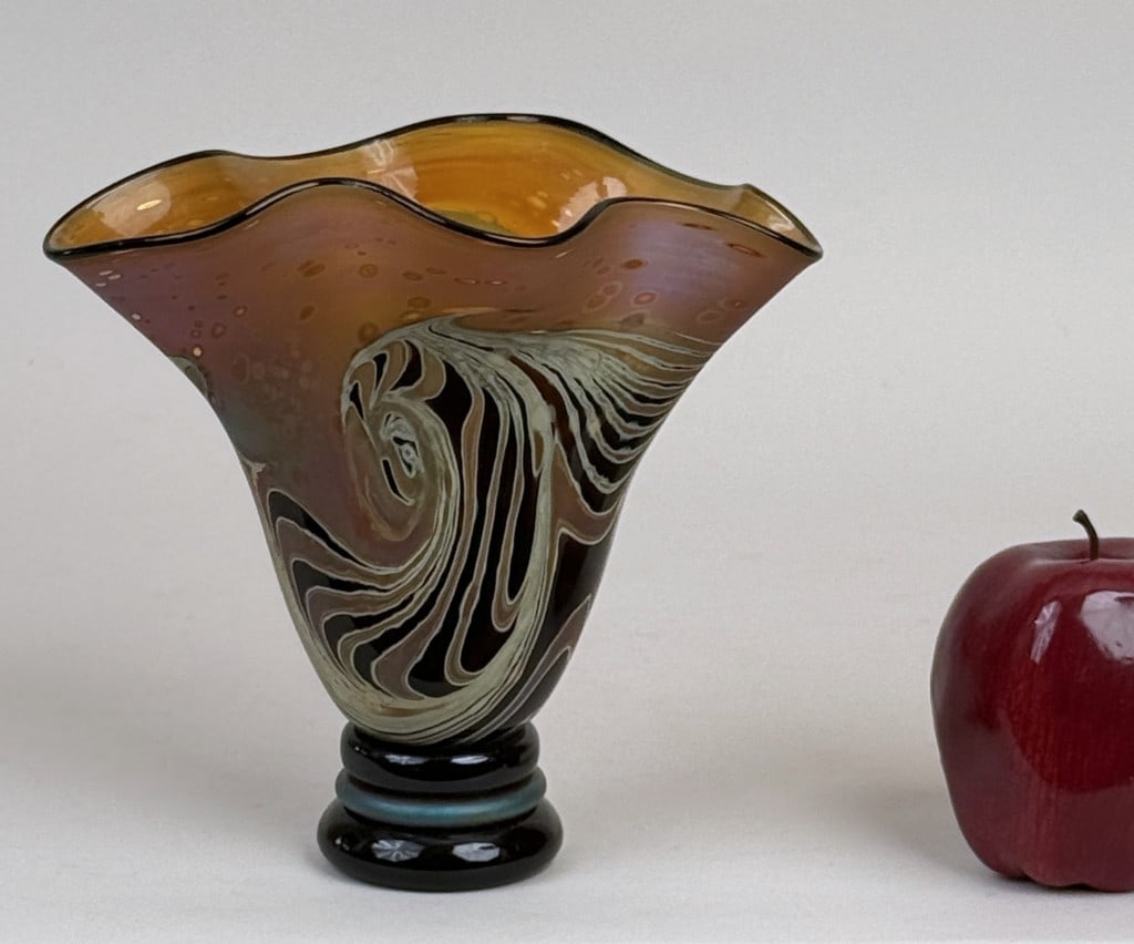 C. Zweifel, Art Glass Vase (1 of 8)
