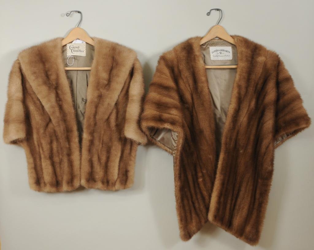 Mink Stole & Capelet: A mink stole and a capelet, mid 20th century. Stole 17" across, 19" long. Condition: normal wear.