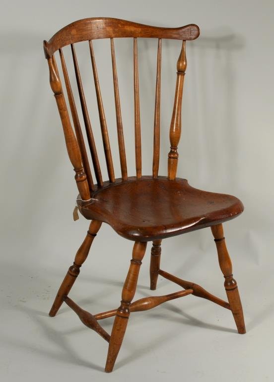NE Fan Back Windsor Side Chair: American fan back Windsor side chair, 18th/19th century, with vase and ring turnings, shaped seat. 35 1/4" high, 21 3/4" wide, 17" deep. Condition: age cracks, loose frame, small losses.