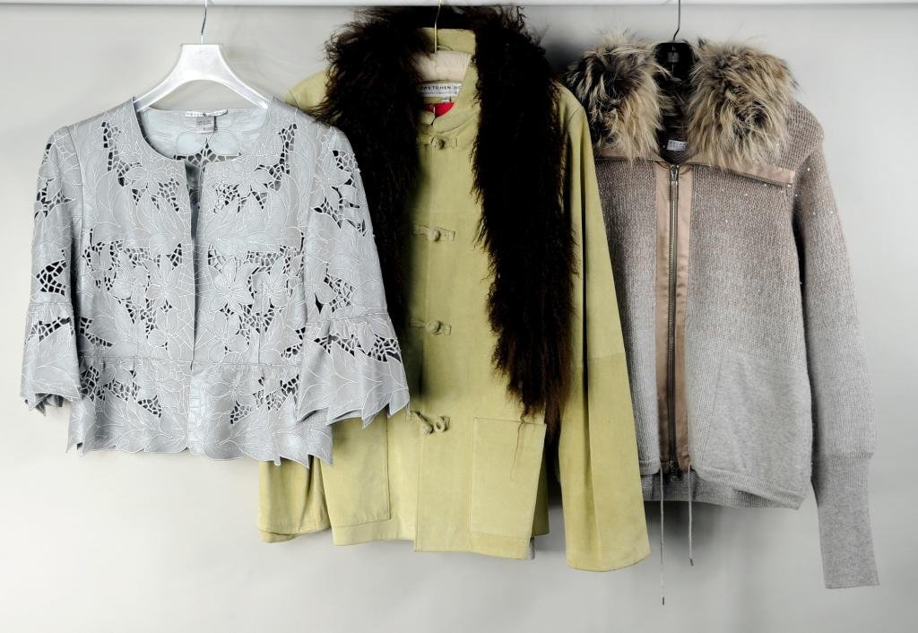 Four Designer Items, Cucinelli, Nygard & Scott: Four designer items by Cucinelli, Nygard and Scott including Brunello Cucinelli cashmere sweater with fur collar size medium, Peter Nygard cutwork leather gray jacket size 6, and a Gretchen Scott gree