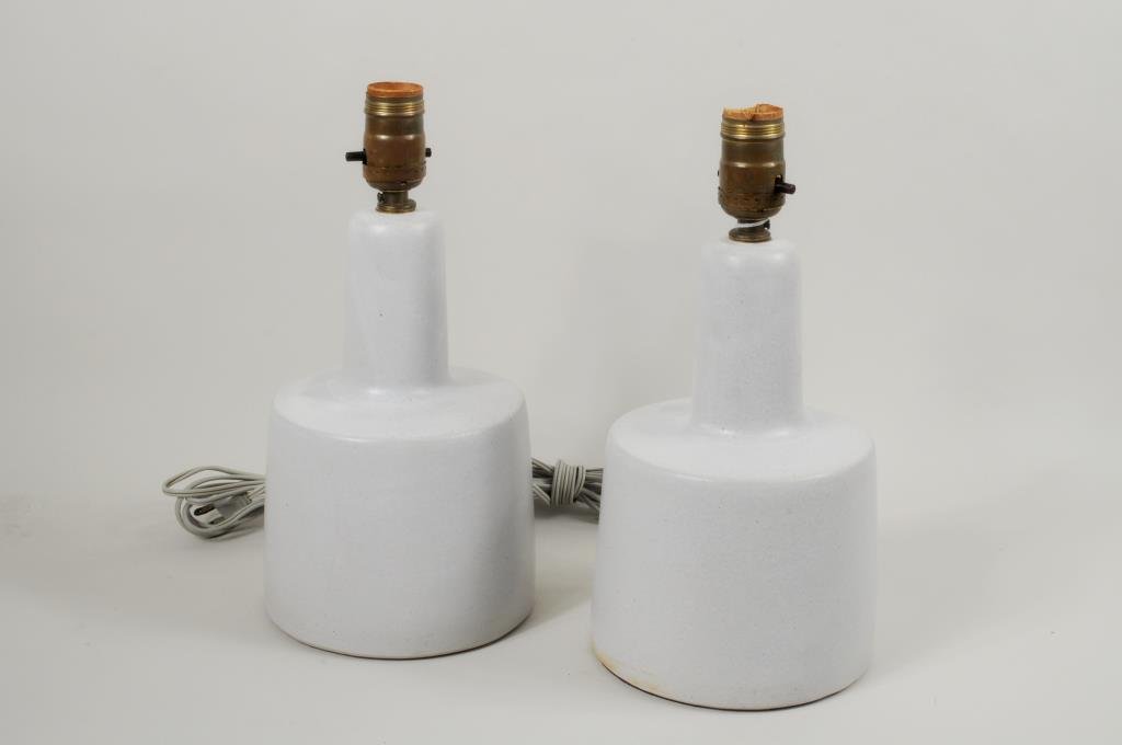 Pair Gordon Martz Pottery Table Lamps: Pair of Gordon Martz pottery table lamps, each signed Martz near cord. Base 9 1/2" high, 6" diameter.
