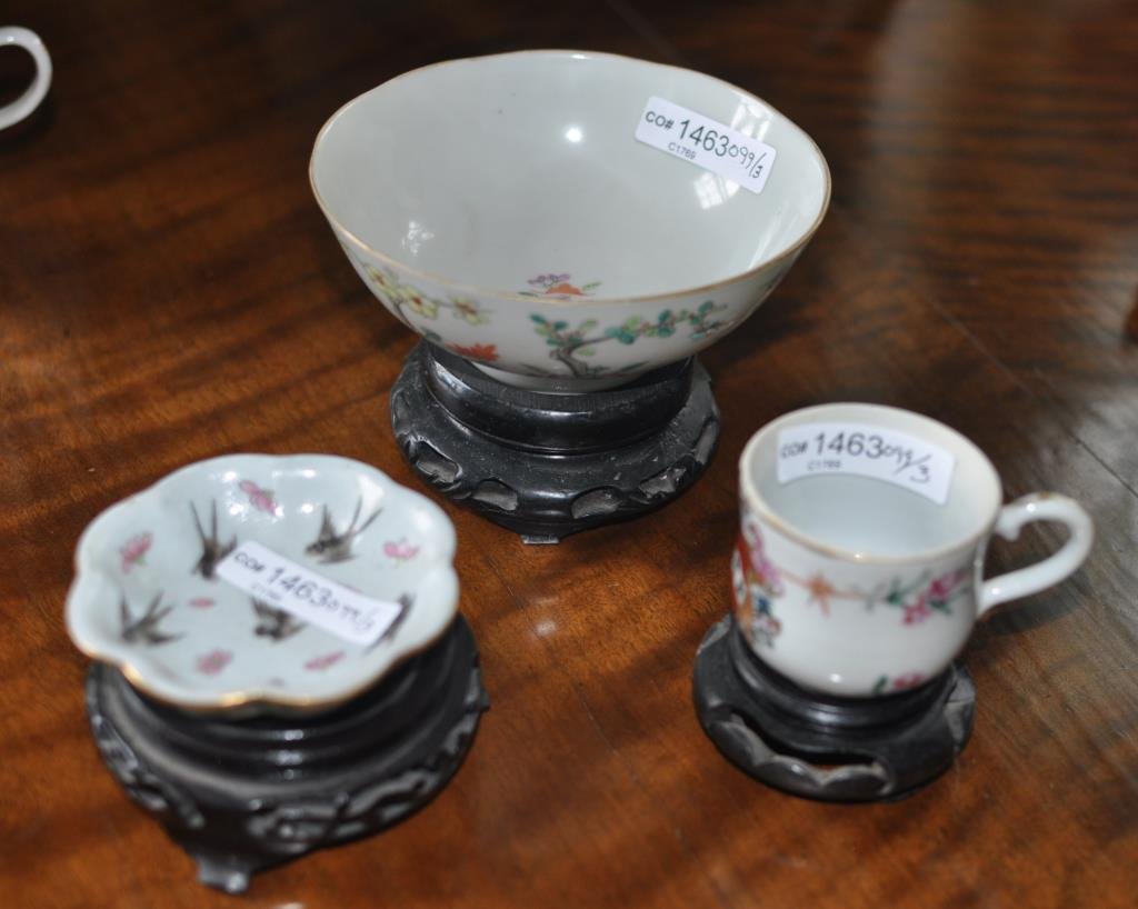 Three Chinese Porcelain Items (1 of 1)