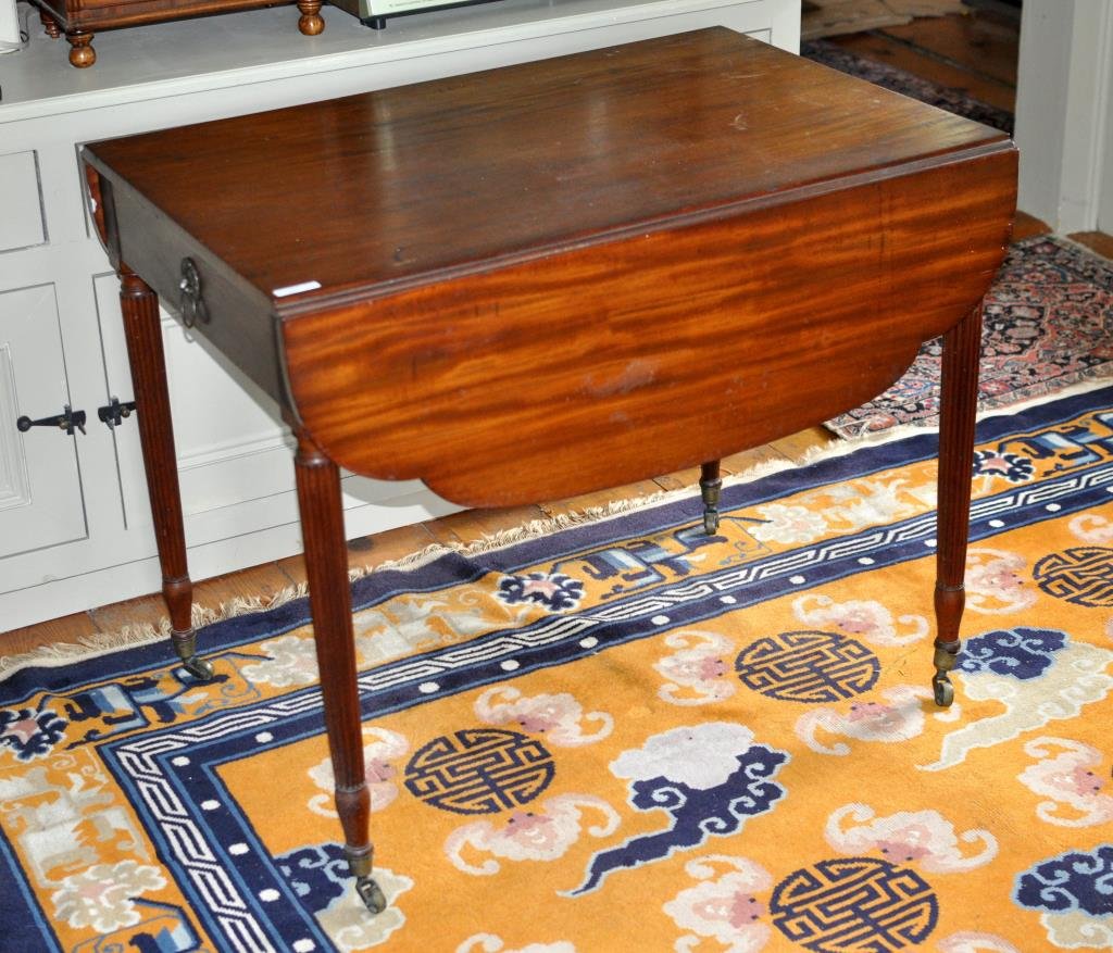 NY Sheraton Reeded Leg Pembroke Table: NY Sheraton Reeded Leg Pembroke Table