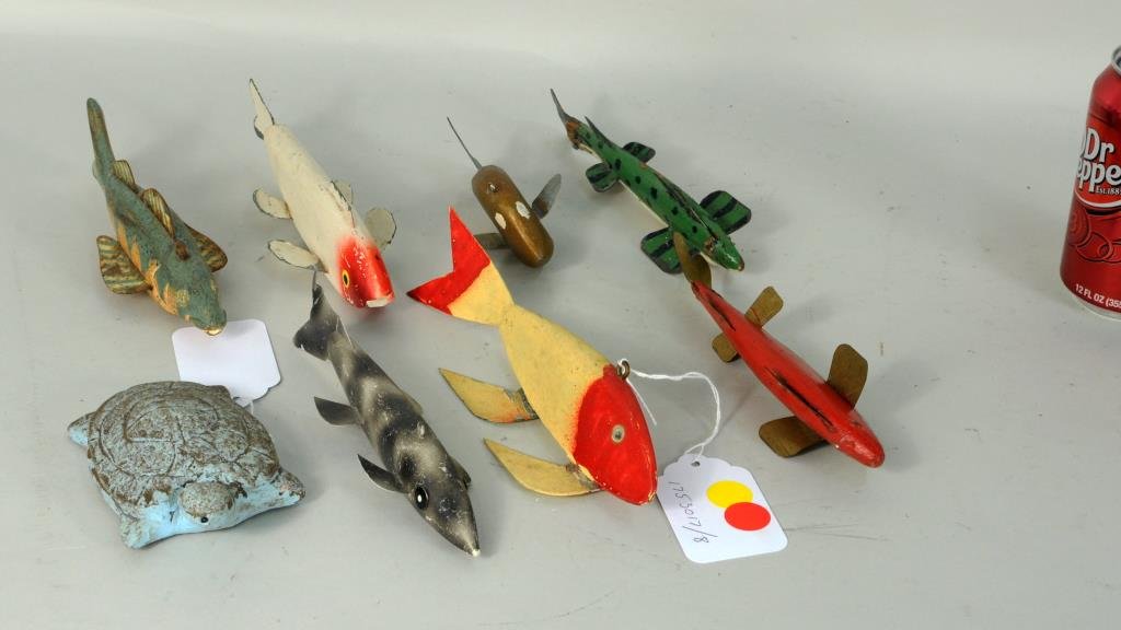 Group of Eight Vintage Carved Fishing Lures (1 of 1)