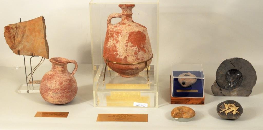 Group Antiquities, Near Eastern Terracotta Jug (1 of 4)