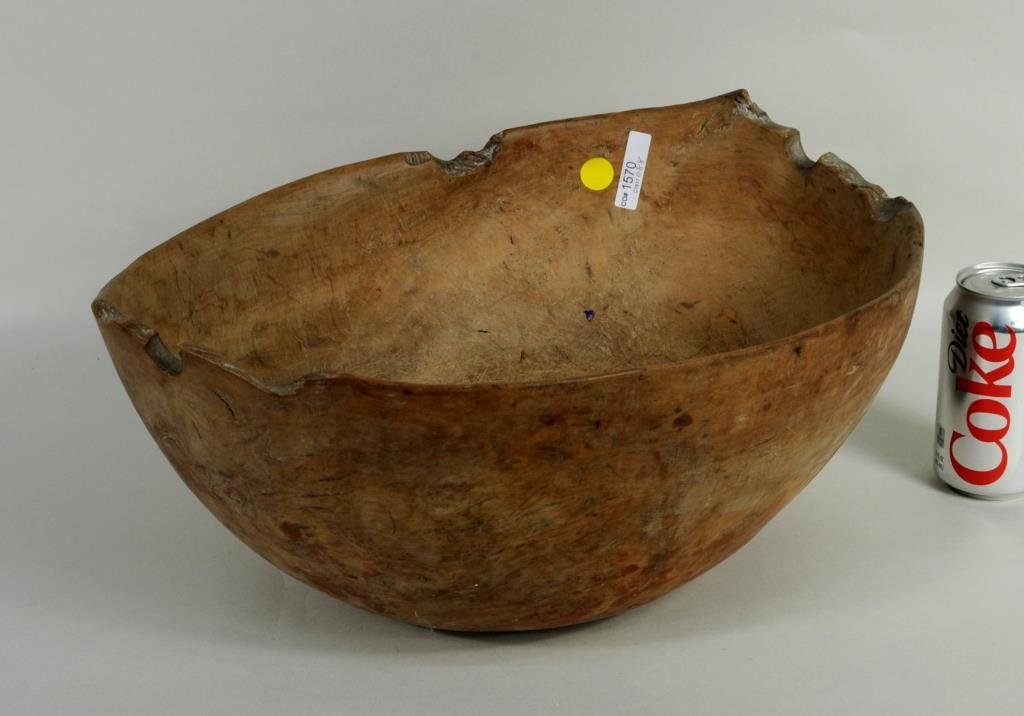 Native American Burl Bowl (1 of 4)