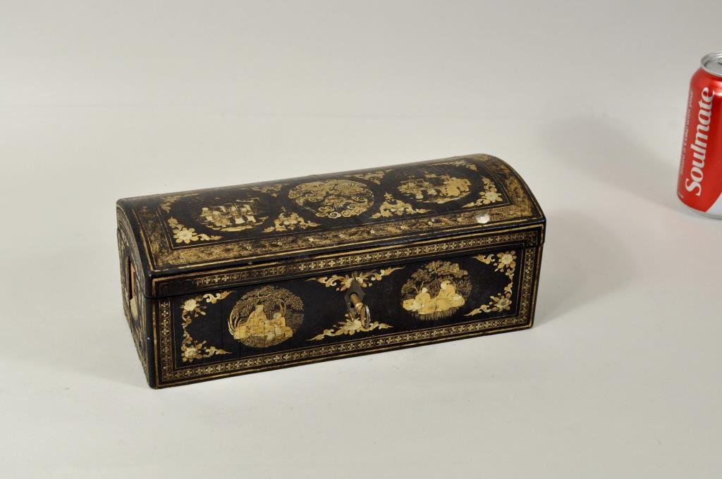 Chinese Export Lacquer Box (1 of 4)
