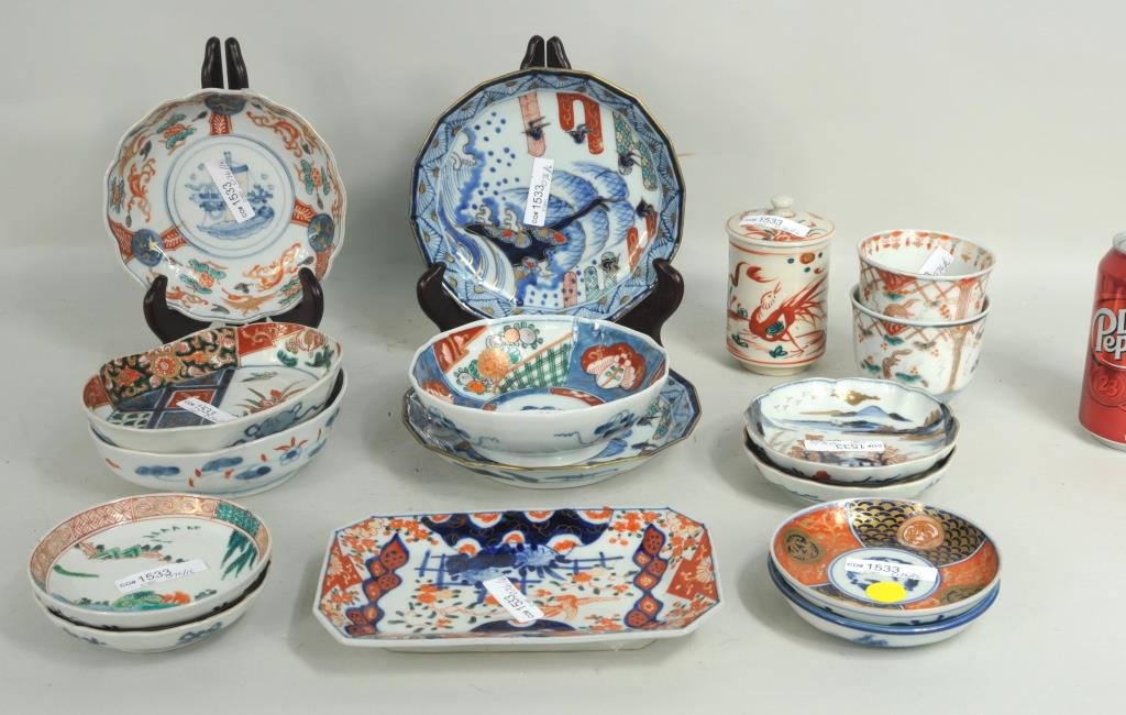 Group Sixteen Japanese Kutani & Imari Bowls/Trays (1 of 1)