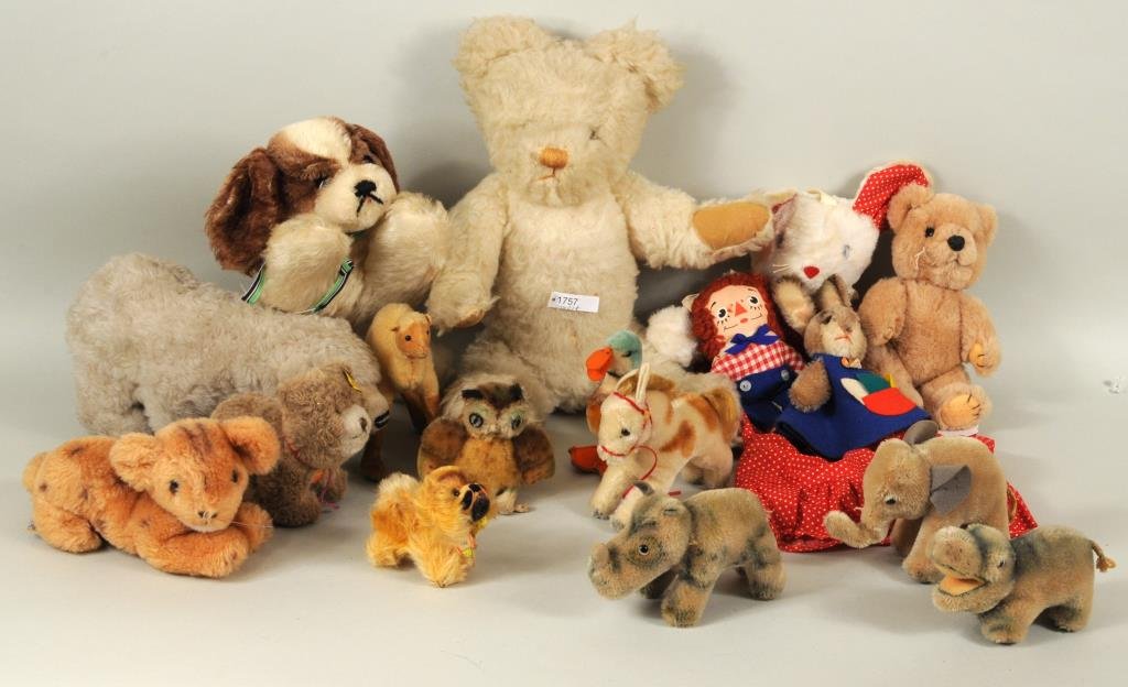 Group Mostly Steiff Plush Toys (1 of 6)