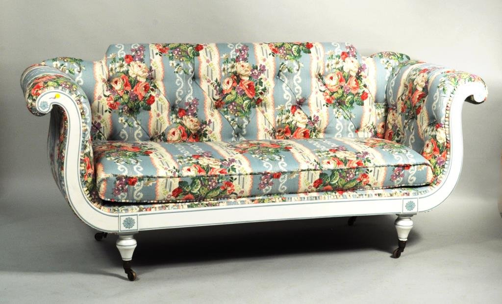 Classical Lyre Form Sofa (1 of 4)