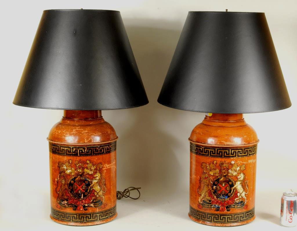 Pair Tole Armorial Table Lamps (1 of 5)