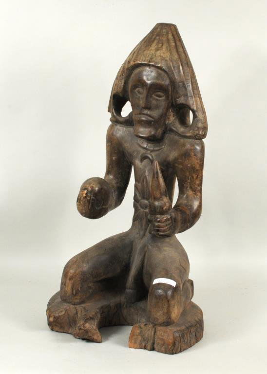 Polynesian Carved Wood Kneeling Figure (1 of 4)