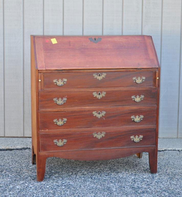 American Chippendale Slant Front Desk (1 of 7)