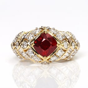 18K GOLD RUBY RING