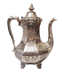 ANTIQUE LONDON STERLING SILVER LARGE TEAPOT