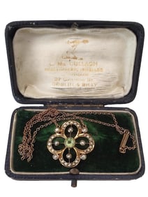 NATURAL PEARL AND GEMSTONE FOUR LEAF CLOVER NECKLACE