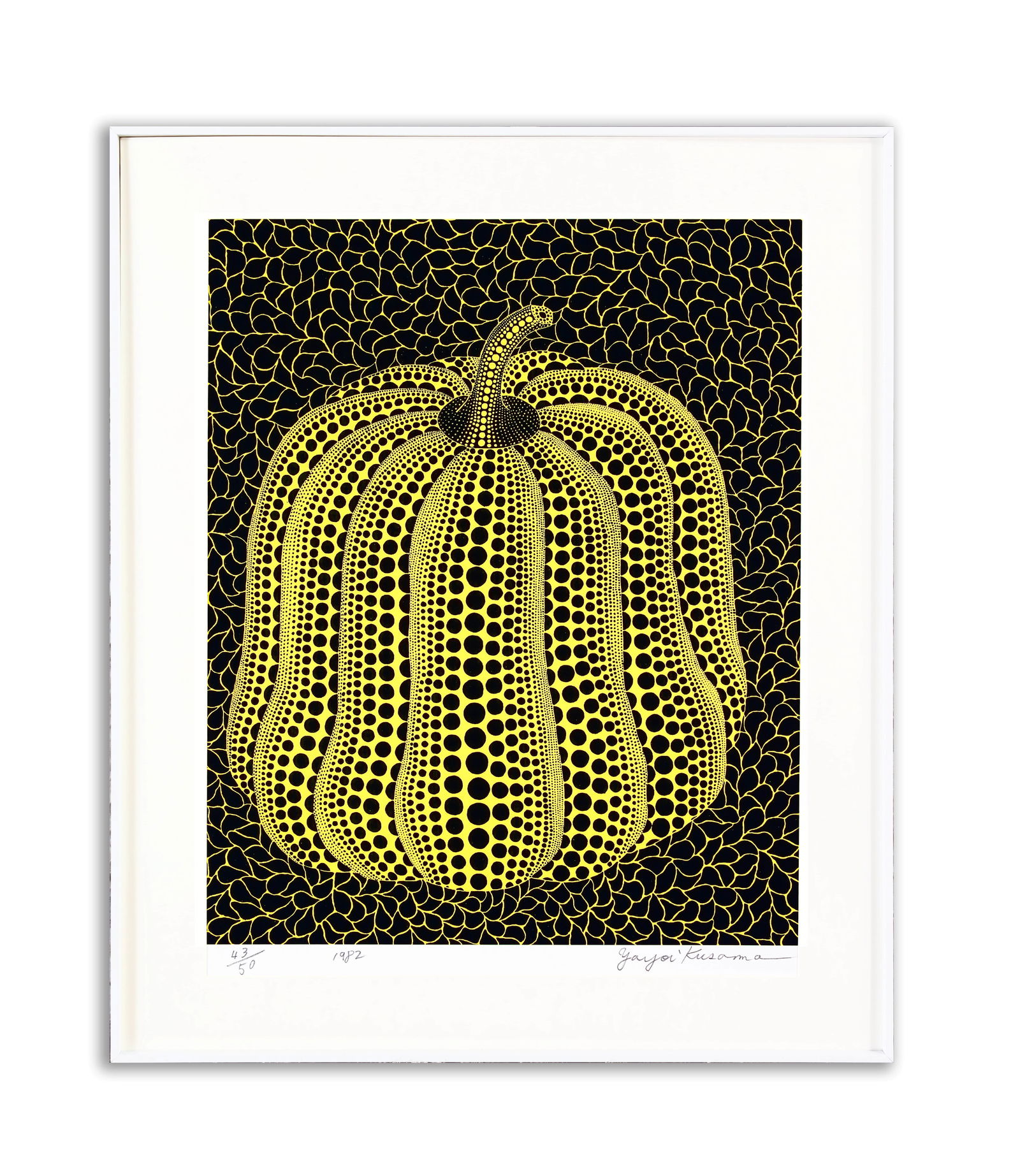 YAYOI KUSAMA (B.1930), SILKSCREEN PRINT: YAYOI KUSAMA (B.1930), SILKSCREEN PRINT Dimensions: Outer frame size68.5 x 57.5 cm. Provenance and Authenticity: This item includes a certificate of authenticity. His Collectible Has Undergone Rigorou
