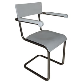 CANTILEVER STEEL TUBE ARMCHAIR