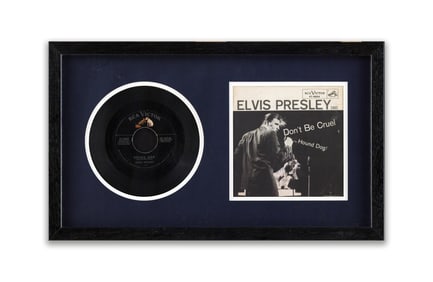 ELVIS PRESLEY SIGNED VINYL RECORD OF "DON'T BE CRUEL / HOUND DOG"