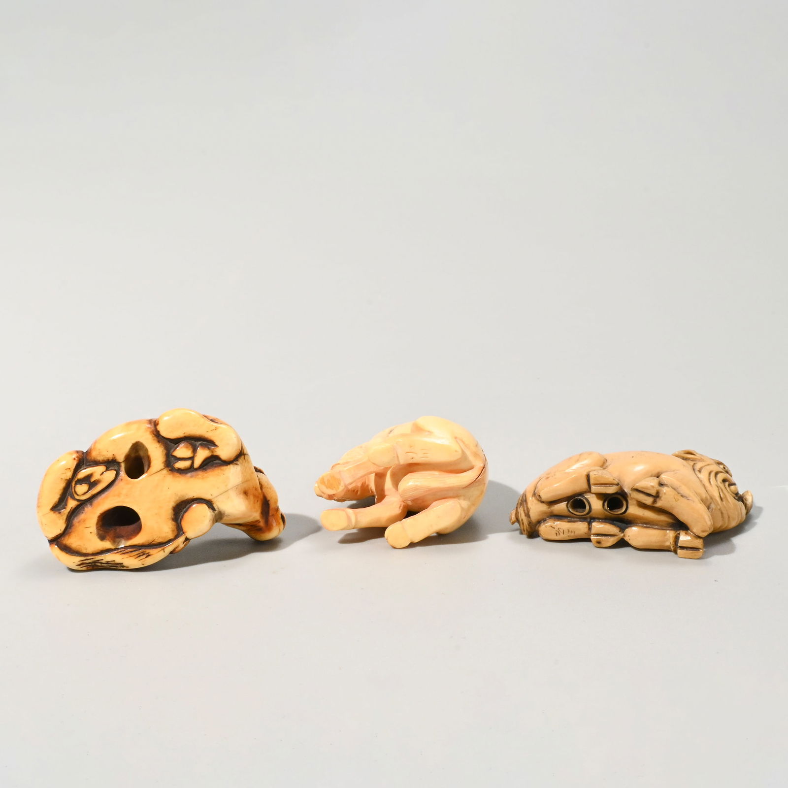 Seven netsuke, signed - 6